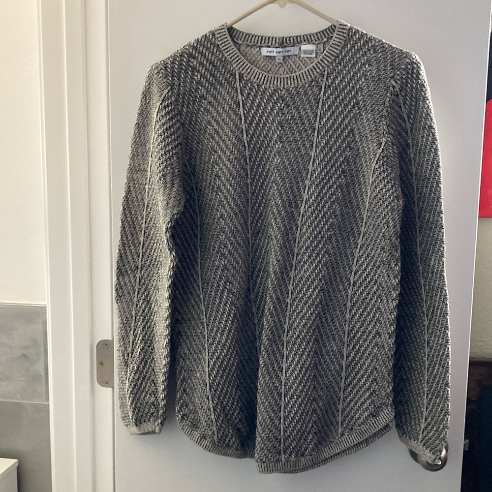 Eight Eight Eight Gray Crewneck Sweater with Textured Knit